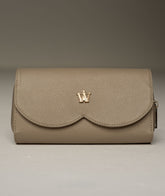 Porta celular Gaia pardo – Tu celular siempre contigo con estilo