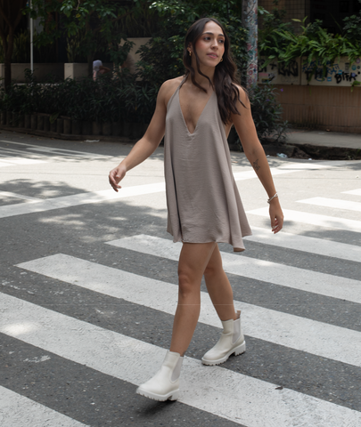 Botín Nova Marfil (Blanco Hueso) con Estilo Chelsea