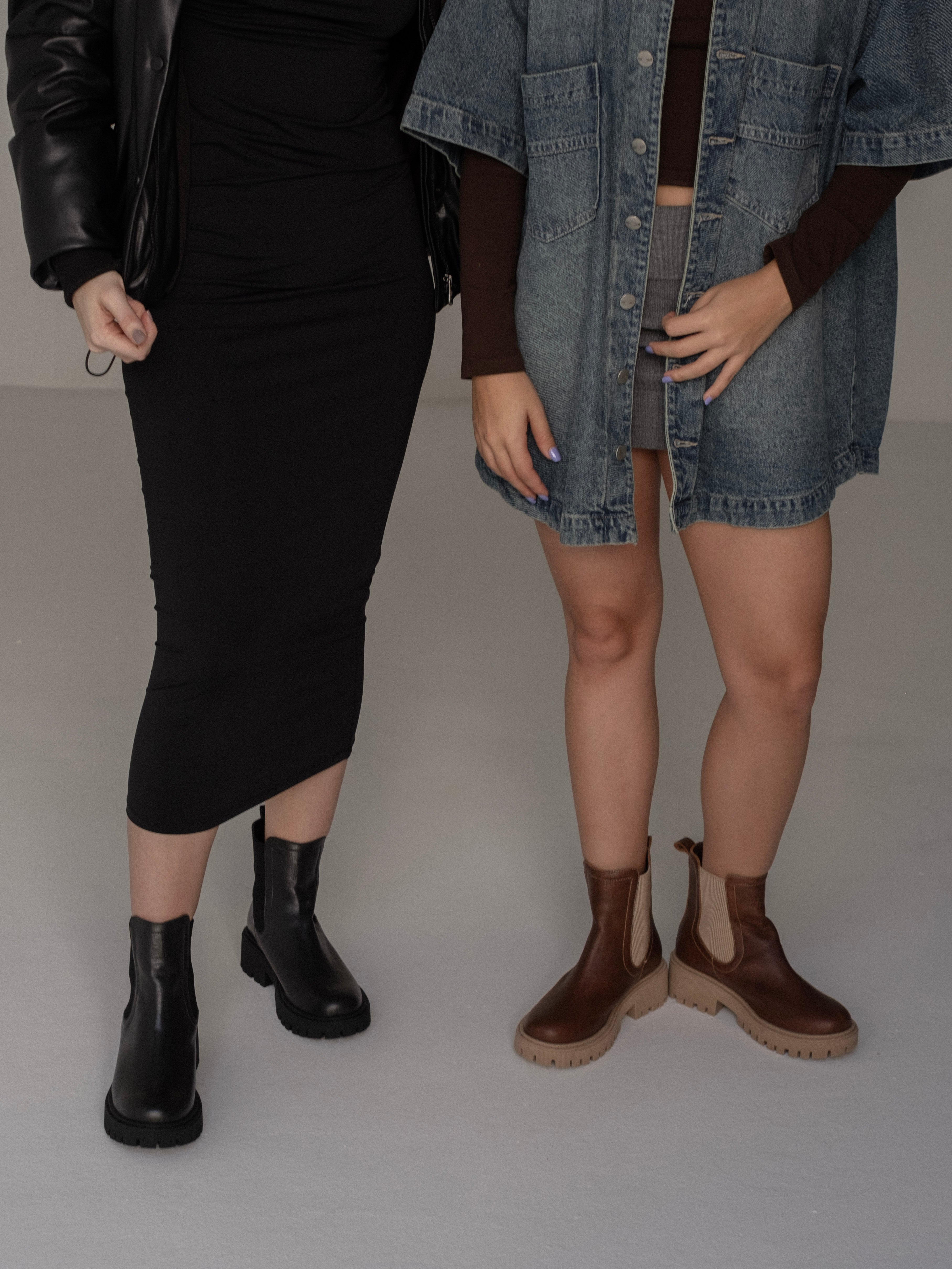 Botín Nova negro – Botín en cuero negro con estilo chelsea