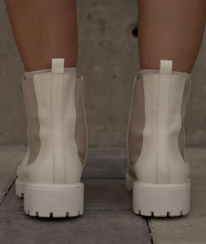 Botas de cuero Aura marfil – Elegancia atemporal en cuero genuino