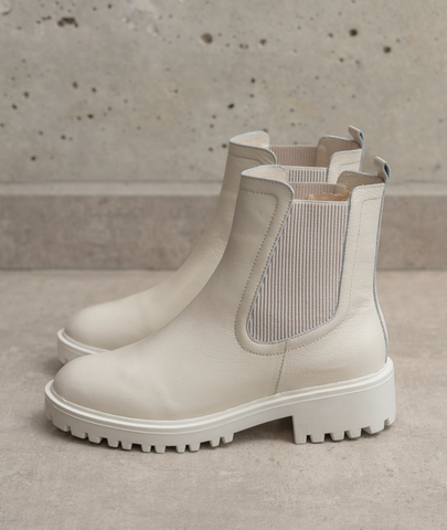 Botín Nova Marfil (Blanco Hueso) con Estilo Chelsea