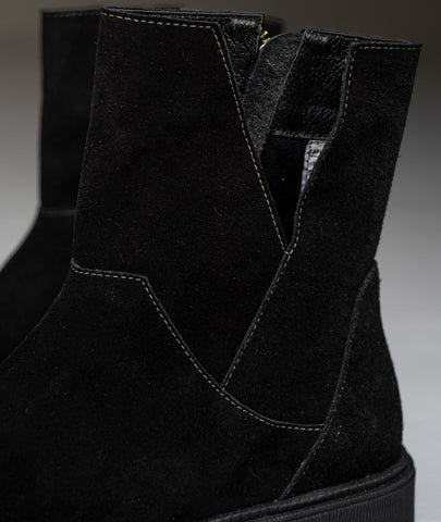 Botín de cuero Cyra negro – Sofisticación atemporal hecha a mano