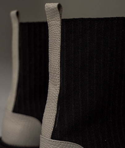 Botín Roma blanco y negro – Cuero genuino con estilo urbano