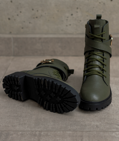 Botín Sienna Verde con Estilo Militar