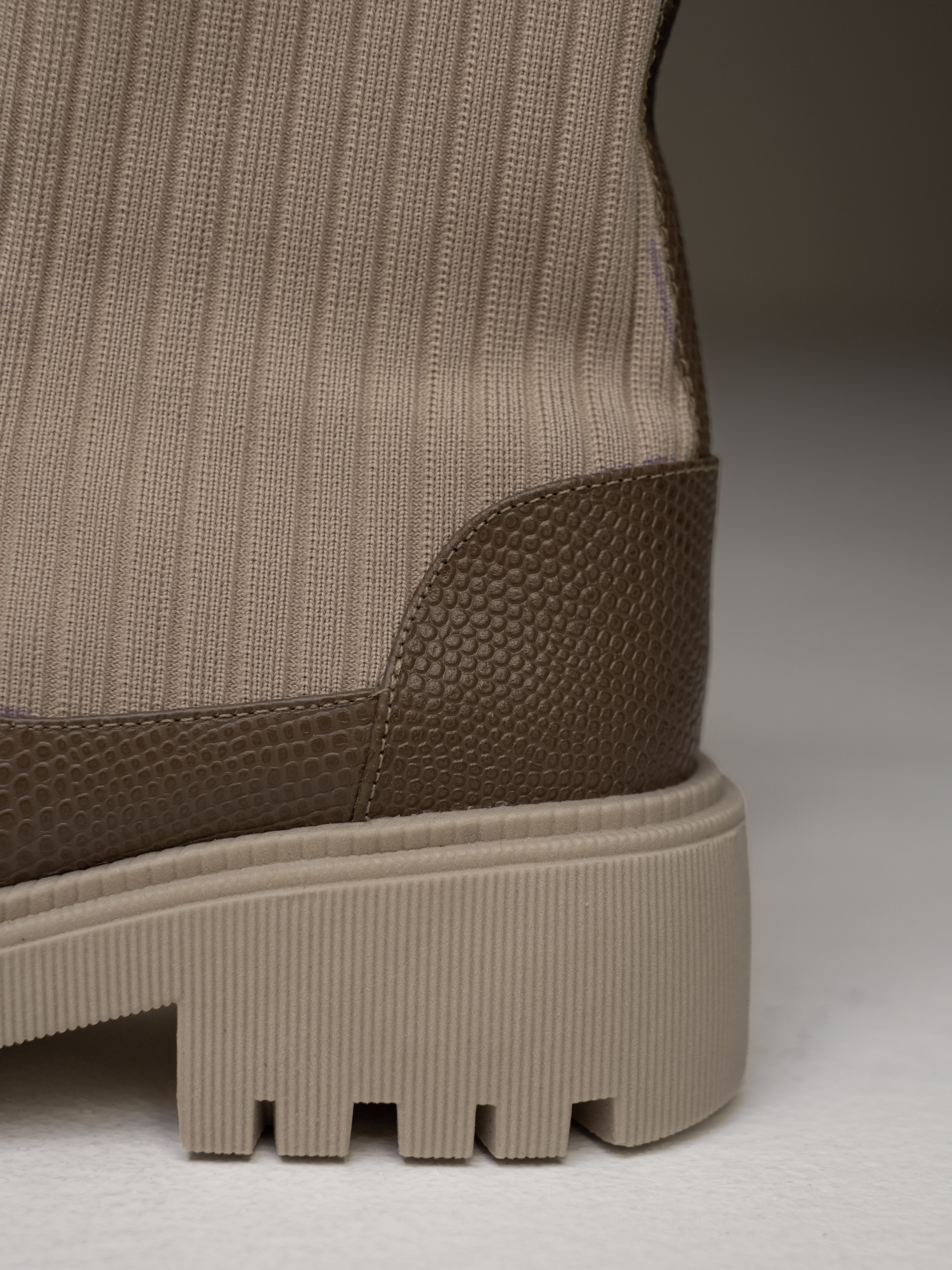 Botín Roma mocca – Sock boot en cuero genuino