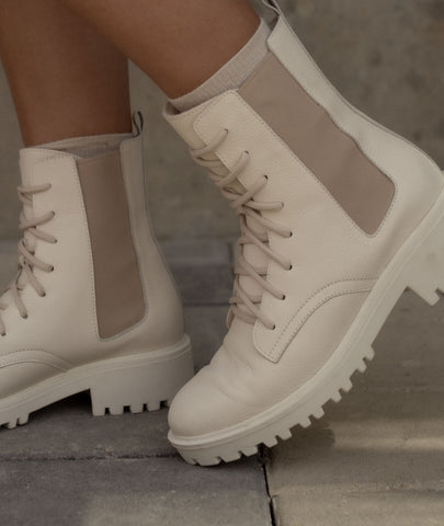 Botas de cuero Aura marfil – Elegancia atemporal en cuero genuino
