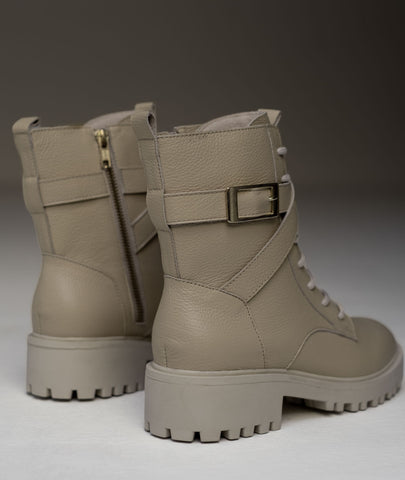 Botas de cuero Sienna beige – Sofisticación natural y hecha a mano