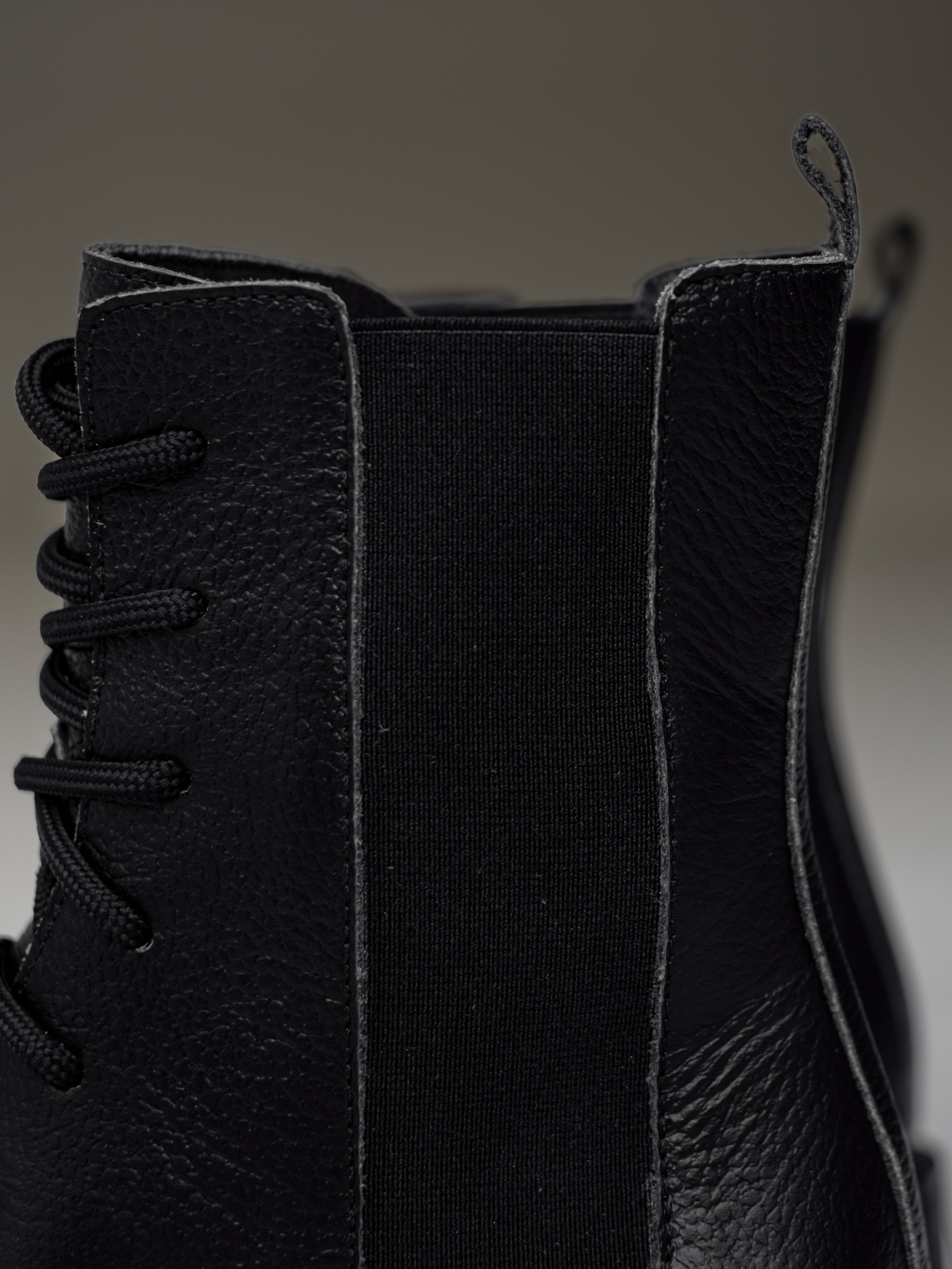 botines-negros-militares-resorte- mujer-cordones-cuero-mowma-8
