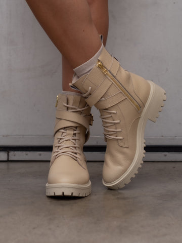 Botas de cuero Sienna beige – Sofisticación natural y hecha a mano