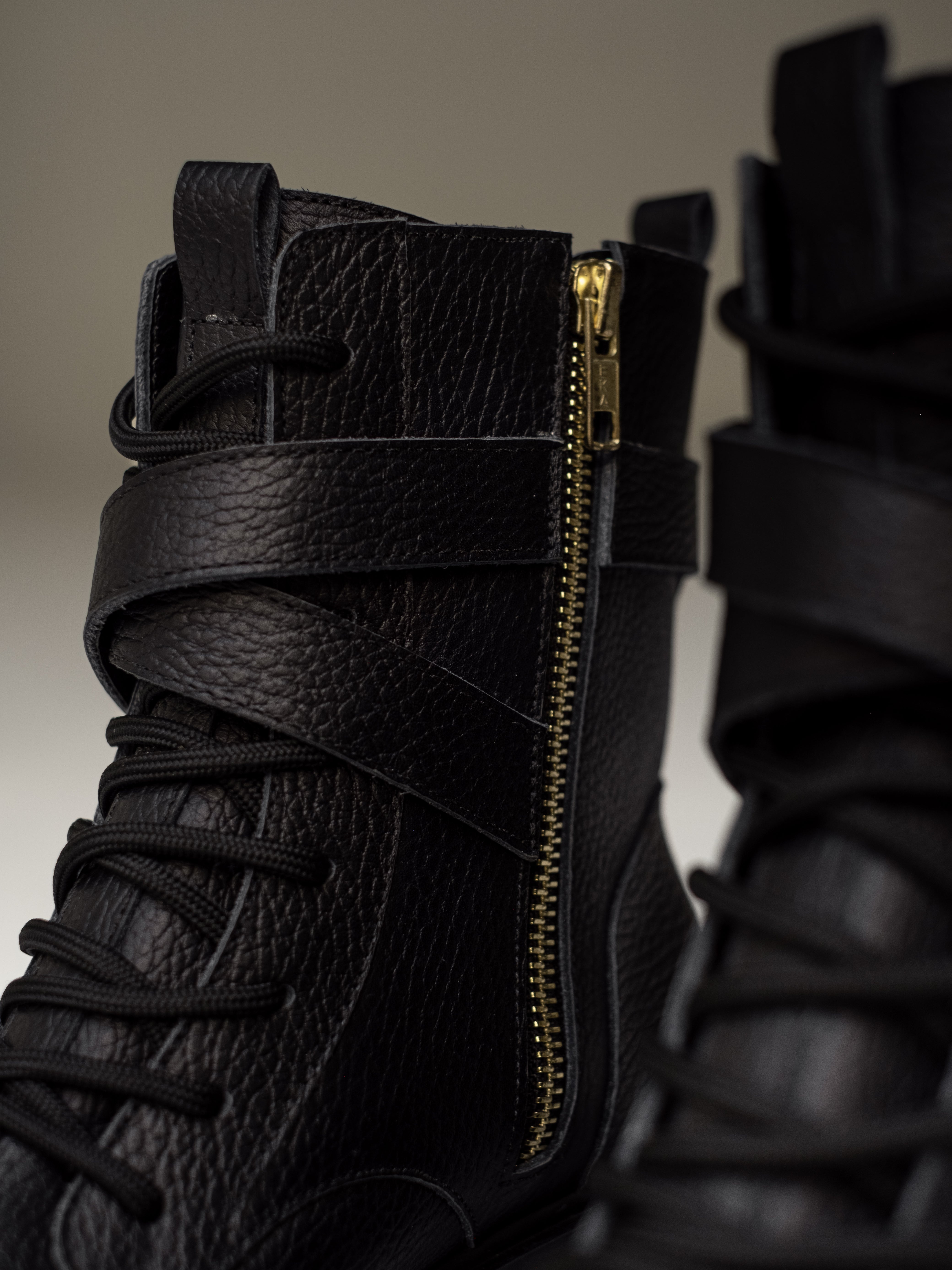 botines-negro-militares-mujer-cordones-cuero-mowma-7